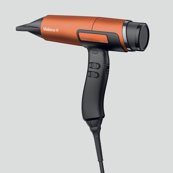 Ultimate AI Pulse professional hairdryer